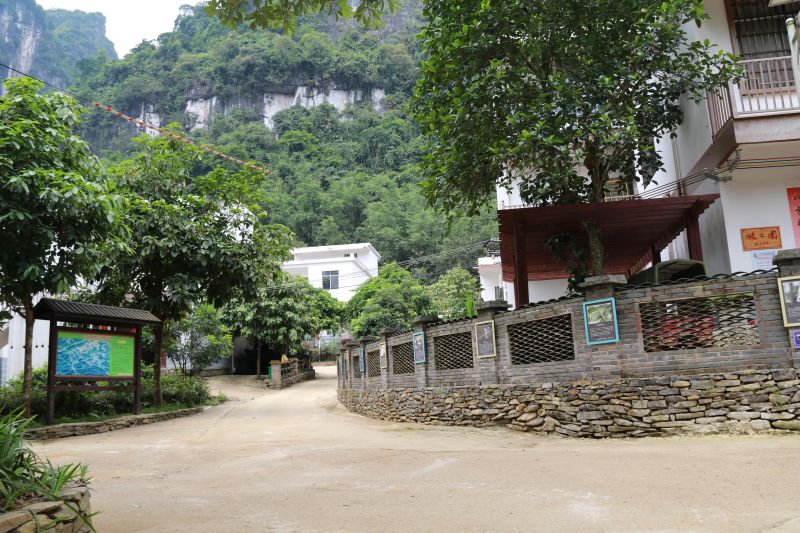 ���ݿh���l(xi��ng)Ū�����]����