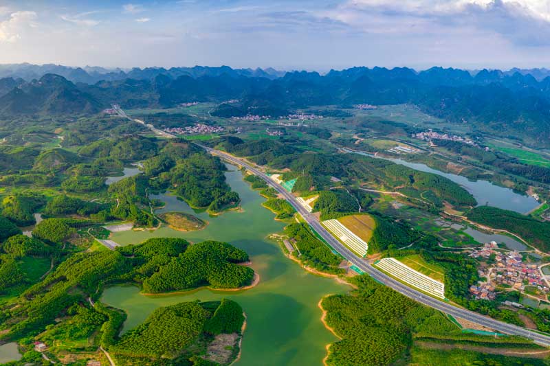 ���ݽ�(j��ng)��ɽ���ό����ٹ�·�����ﻢ�z