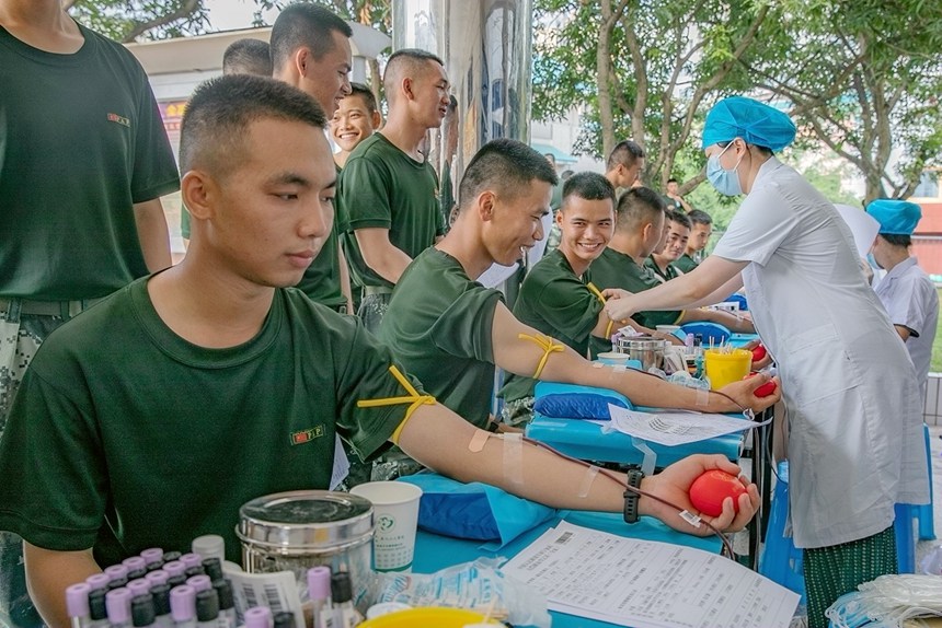 �I(xi��n)Ѫ���(d��ng)�F(xi��n)��(ch��ng)��