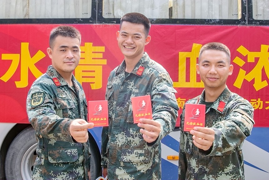 �I(xi��n)Ѫ�ٱ�չʾ�I(xi��n)Ѫ�C��