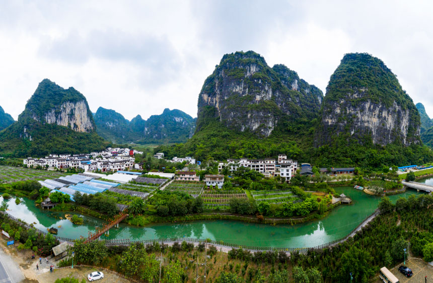 ɽ��ˮ��Ć��ϴ塣���x�z