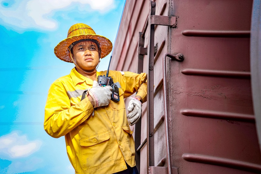 �{(di��o)܇�T����܇�v��(li��n)�����I(y��)��