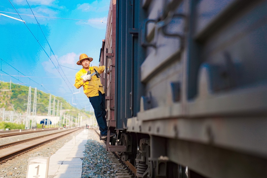 �B�Y(ji��)�T���M(j��n)���I(y��)����