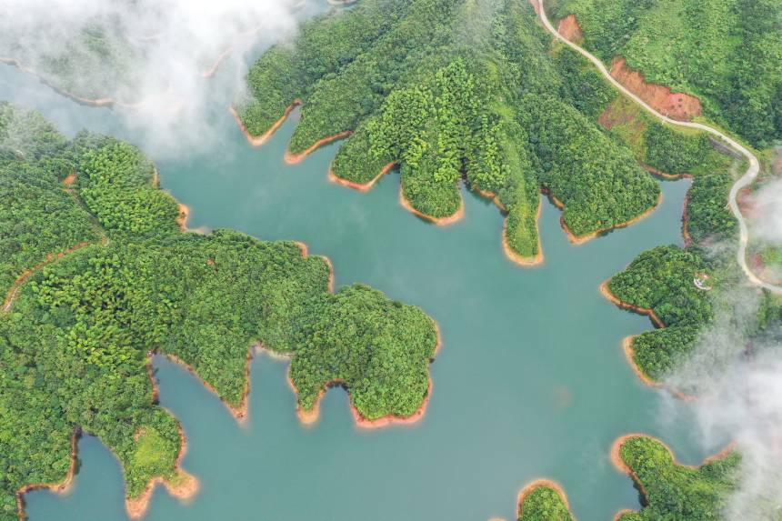 ���ġ������������Ŀ���L�|�Ҕz