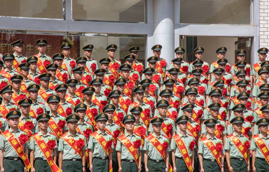 �����ϱ�����Ӱ�����������z