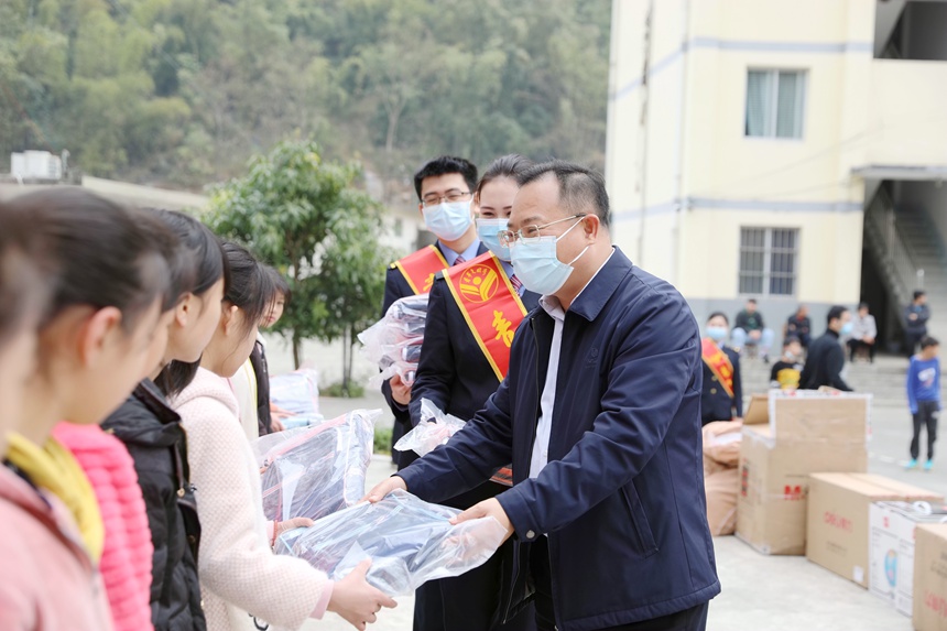 �ό����\���I(l��ng)��(d��o)�o���ӂ����϶Y�����w���z