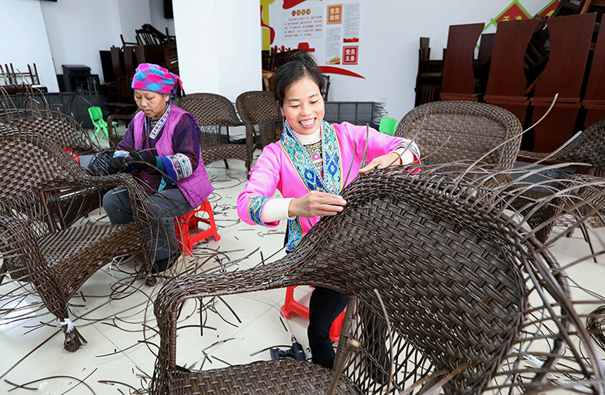 ��|�������Zö������^(q��)��܇�g�������ξ���������