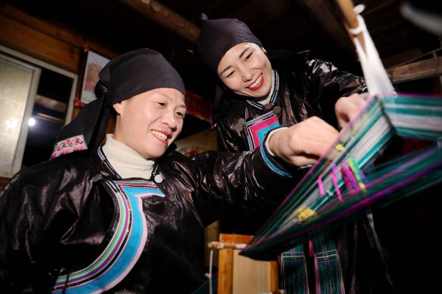 ����DŮ�������s��������b�����տ��z