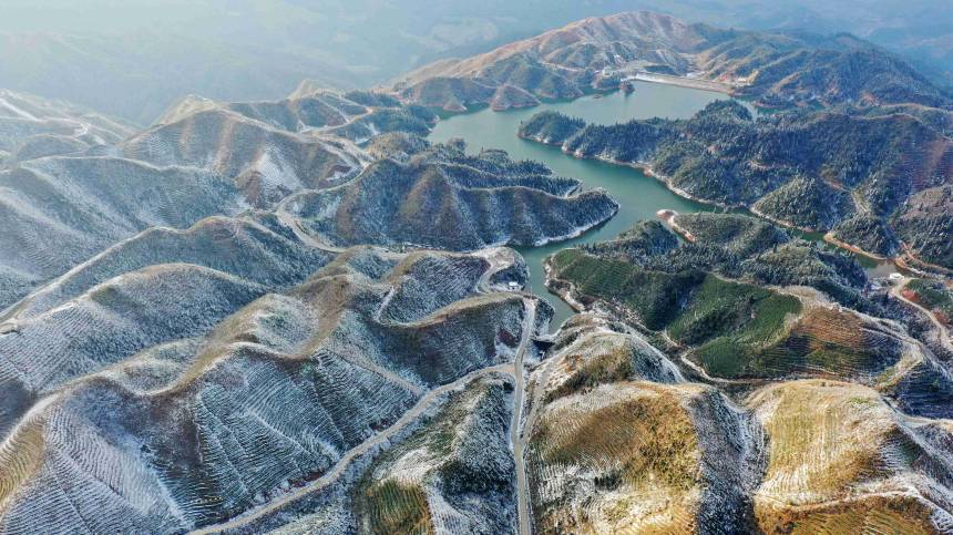 �o�˙C(j��)���ĵ������������οh��(d��)��(zh��n)������ѩ�������տ��z