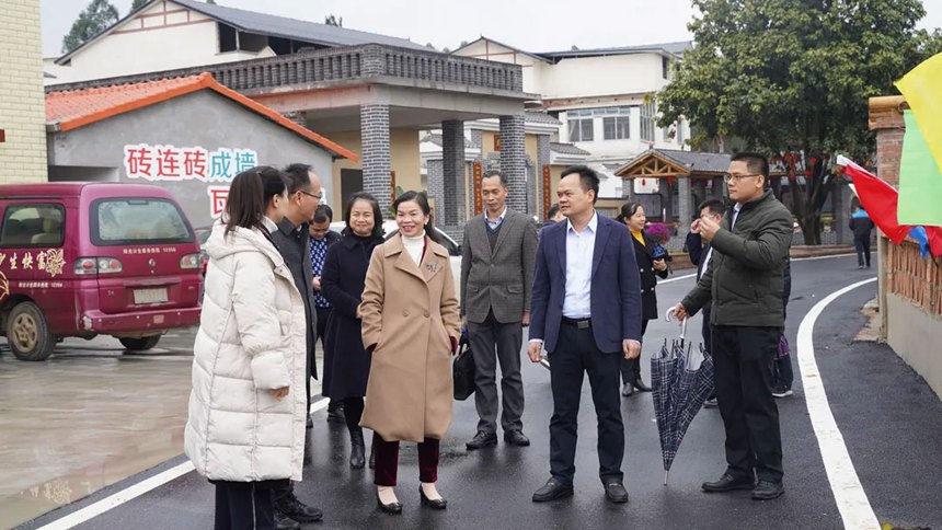 Ī��֦���α��ړP���´兢�^�������P��ɷݹ��D