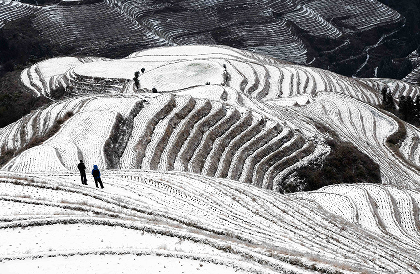 2��23�����ο��ڏV�����ٸ������οh�������^(q��)��(n��i)���������pѩ����