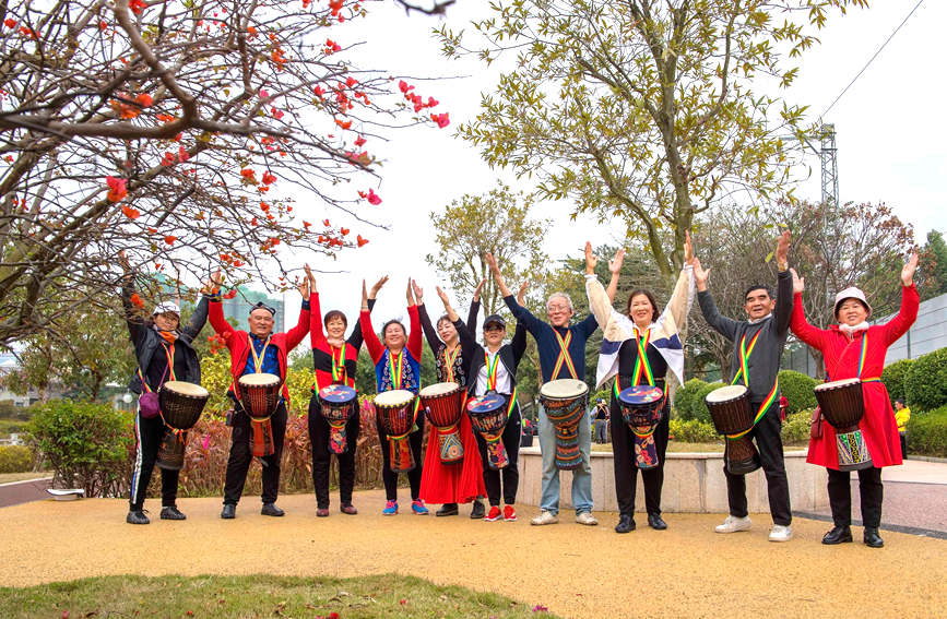 �����B���ˡ�����һ���d���d������B�s�z