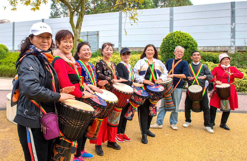 �����B���ˡ�����һ���d���d������B�s�z