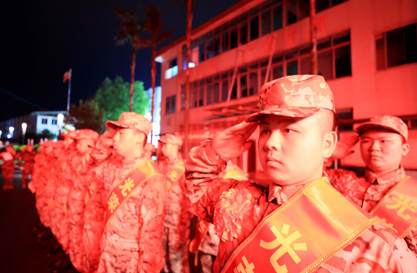 ��(zh��n)ʿ���(du��)����(zh��n)�䱼��܊�I(y��ng)��