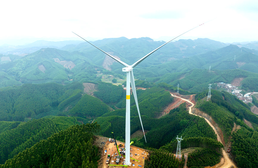 �����ˆT���ڰ��b�����O(sh��)ʩ���ܽ��i�z