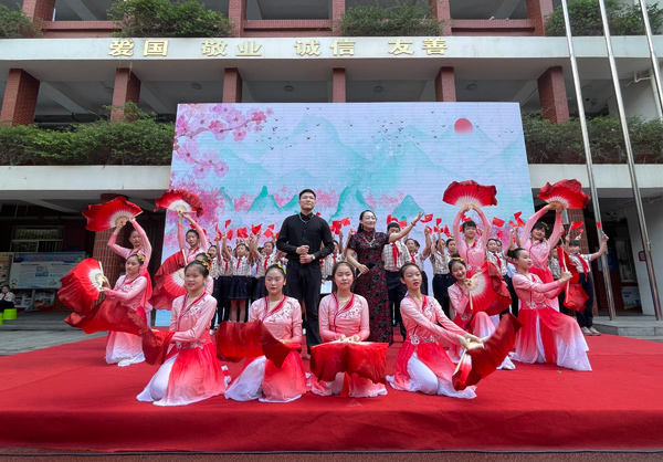 Ԋ���衶�f�������ό��мt��С�W(xu��)���D