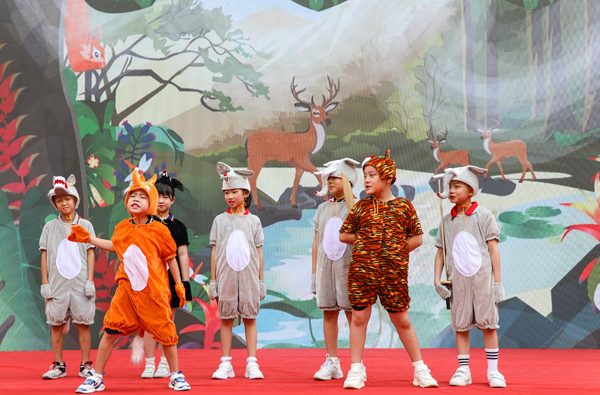 ��������º��ٻ��������ό��мt��С�W(xu��)���D