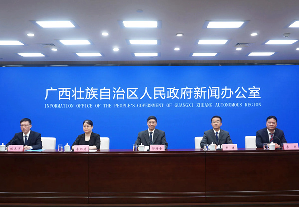 發(fā)布會(huì)現(xiàn)場。黃晶瑩攝