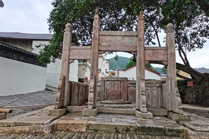 四方靈泉改造后。