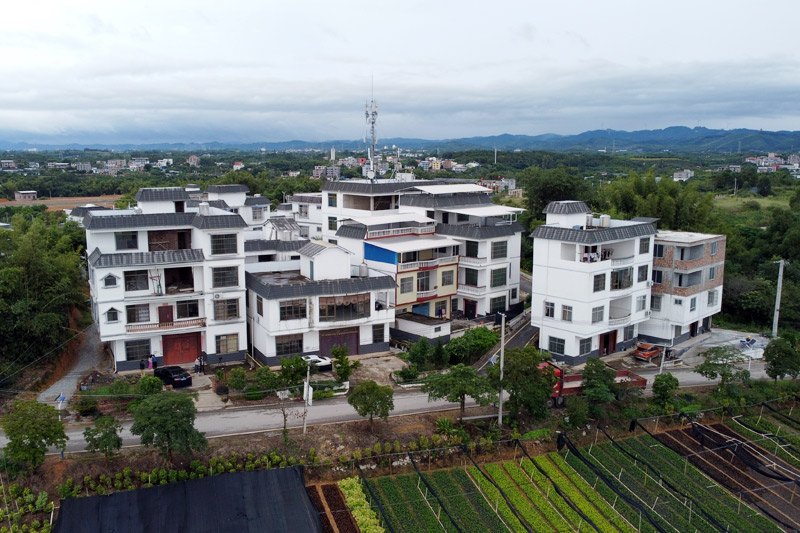 興寧區(qū)三塘鎮(zhèn)圍村。