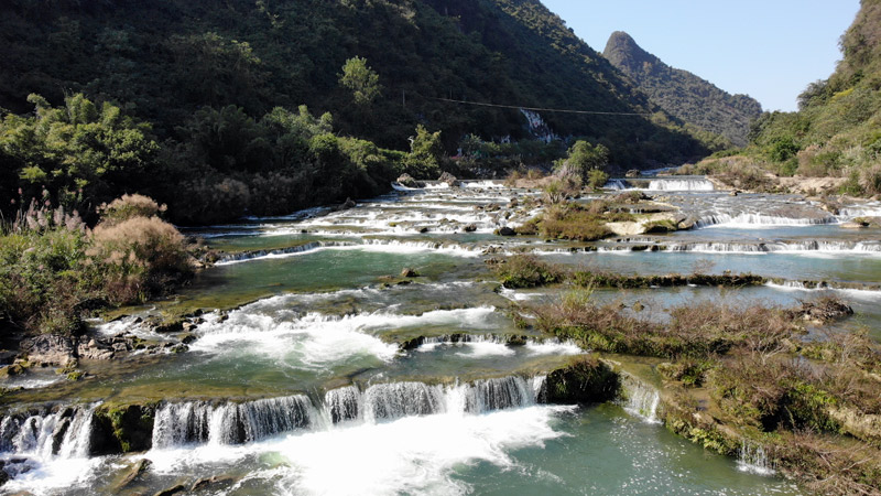 響水瀑布景區(qū)。