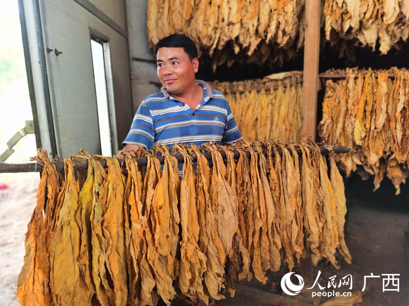 憑著雙手勤勞致富的宋立英。人民網(wǎng) 付華周攝