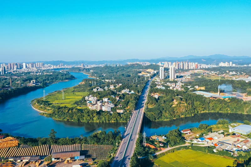 國(guó)道241線同古大橋美景 梁輝攝