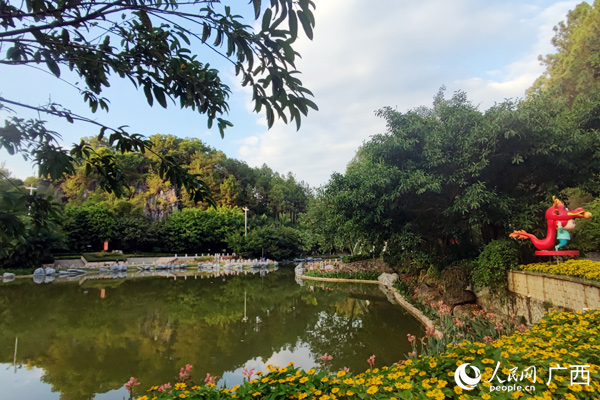 平南縣龔州公園。人民網記者 王勇攝
