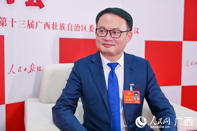 楊克勤接受專訪。人民網(wǎng)記者 嚴(yán)立政攝