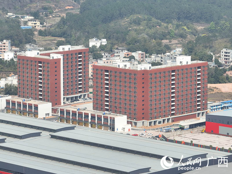 岑溪泰森項目員工宿舍。人民網(wǎng) 付華周攝