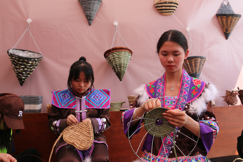 手工編織技藝展示。莫青青攝