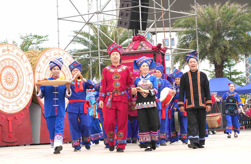 表演民俗記憶：壯族婚俗。馬鑫攝