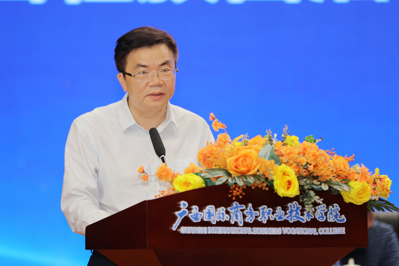 黃雄彪致辭。梁洪智攝