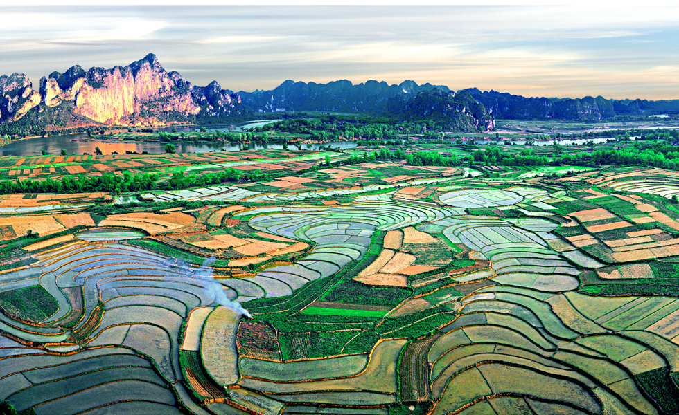 邊關(guān)畫(huà)廊