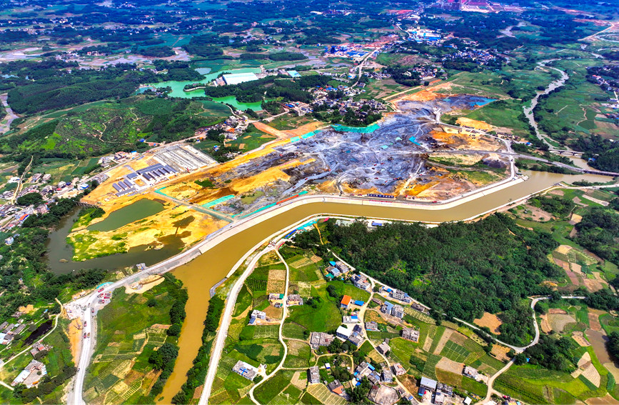 平陸運河企石樞紐施工現(xiàn)場。