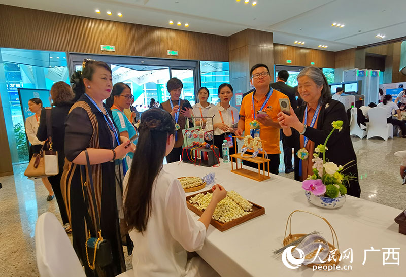 茉莉花 受關注。人民網(wǎng) 付華周攝