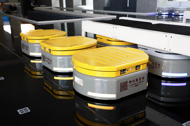 智能分揀還書(shū)系統(tǒng)。中建科工供圖