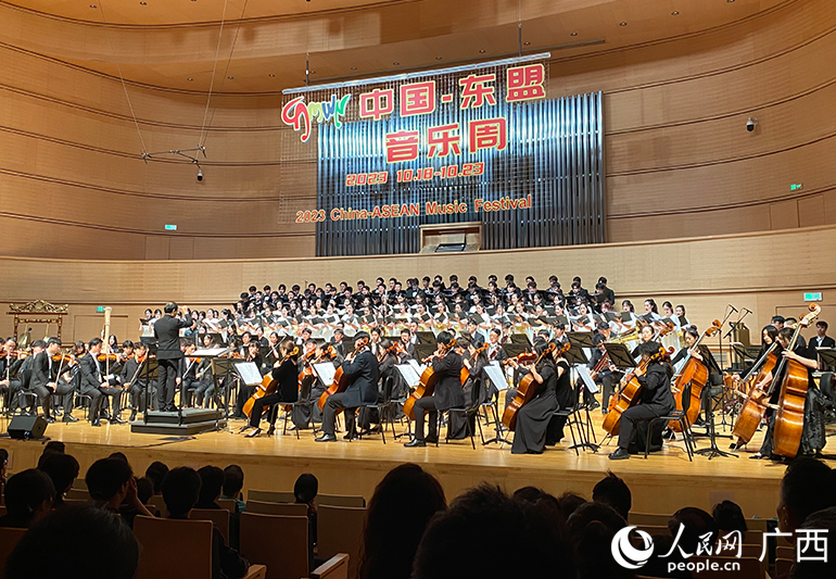 《絲路遠(yuǎn)航》再次亮相。人民網(wǎng) 馮肖慧攝