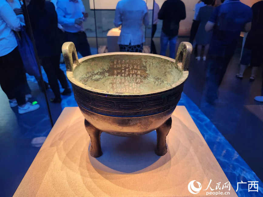 展覽展出的文物。人民網(wǎng)記者 黃子婧攝