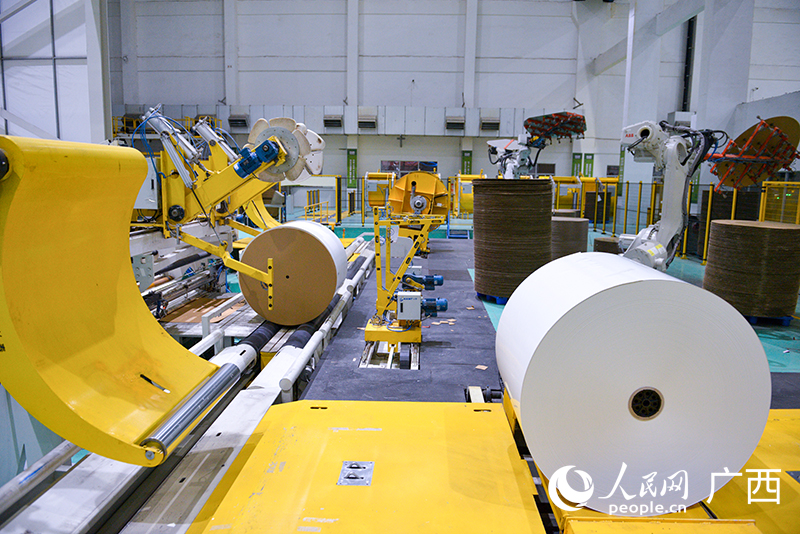 智能化生產(chǎn)線。人民網(wǎng) 雷琦竣攝