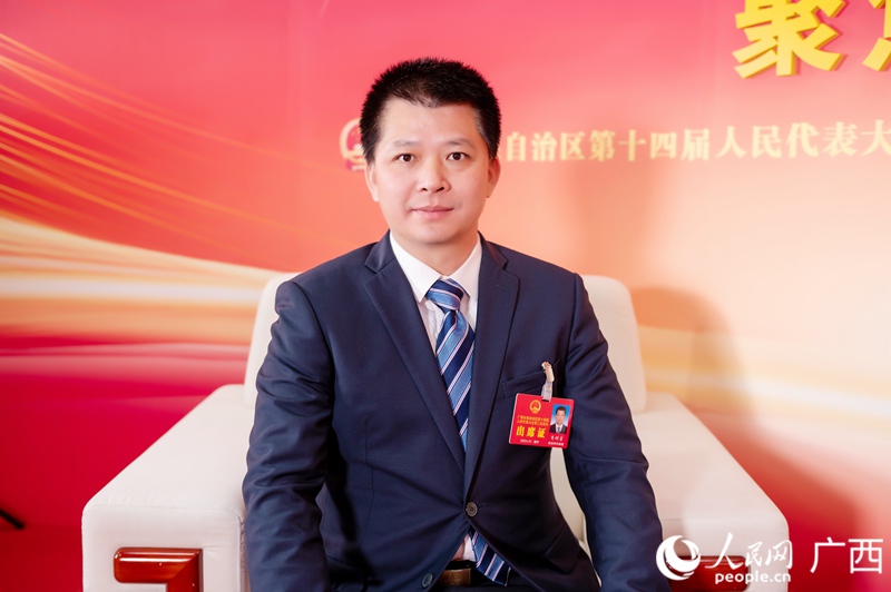 肖利富代表接受專訪。人民網(wǎng)記者 嚴立政攝