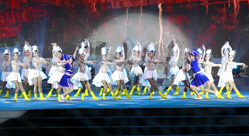 扶綏春晚現(xiàn)場(chǎng)。扶綏縣委宣傳部供圖