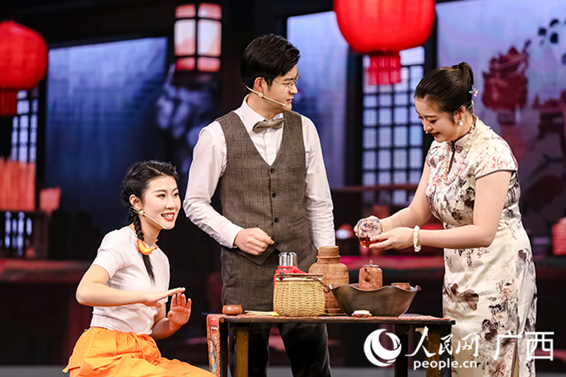 《尋味六堡》話劇。人民網(wǎng)記者 嚴(yán)立政攝