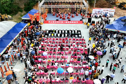 博白縣舉辦楊梅美食節(jié)近年來，博白縣堅持“農(nóng)業(yè)+生態(tài)+文化+旅游”融合發(fā)展，連續(xù)2年舉辦楊梅美食節(jié)，助銷特色農(nóng)產(chǎn)品?！驹敿殹?