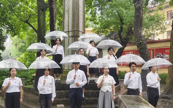 《青春》《少年中國說》