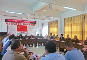 自治區(qū)黨委黨史研究室赴龍圩區(qū)開(kāi)展結(jié)對(duì)共建主題活動(dòng)