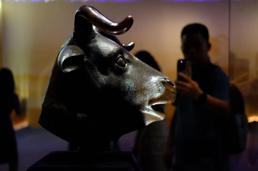 展出的圓明園牛首銅像。宋延康攝