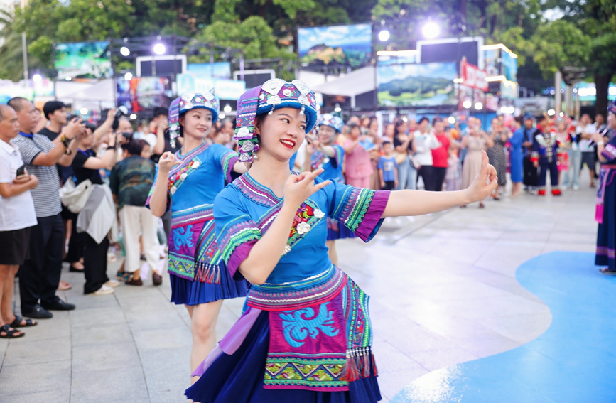 大集市吸引眾多游客參加。主辦方供圖