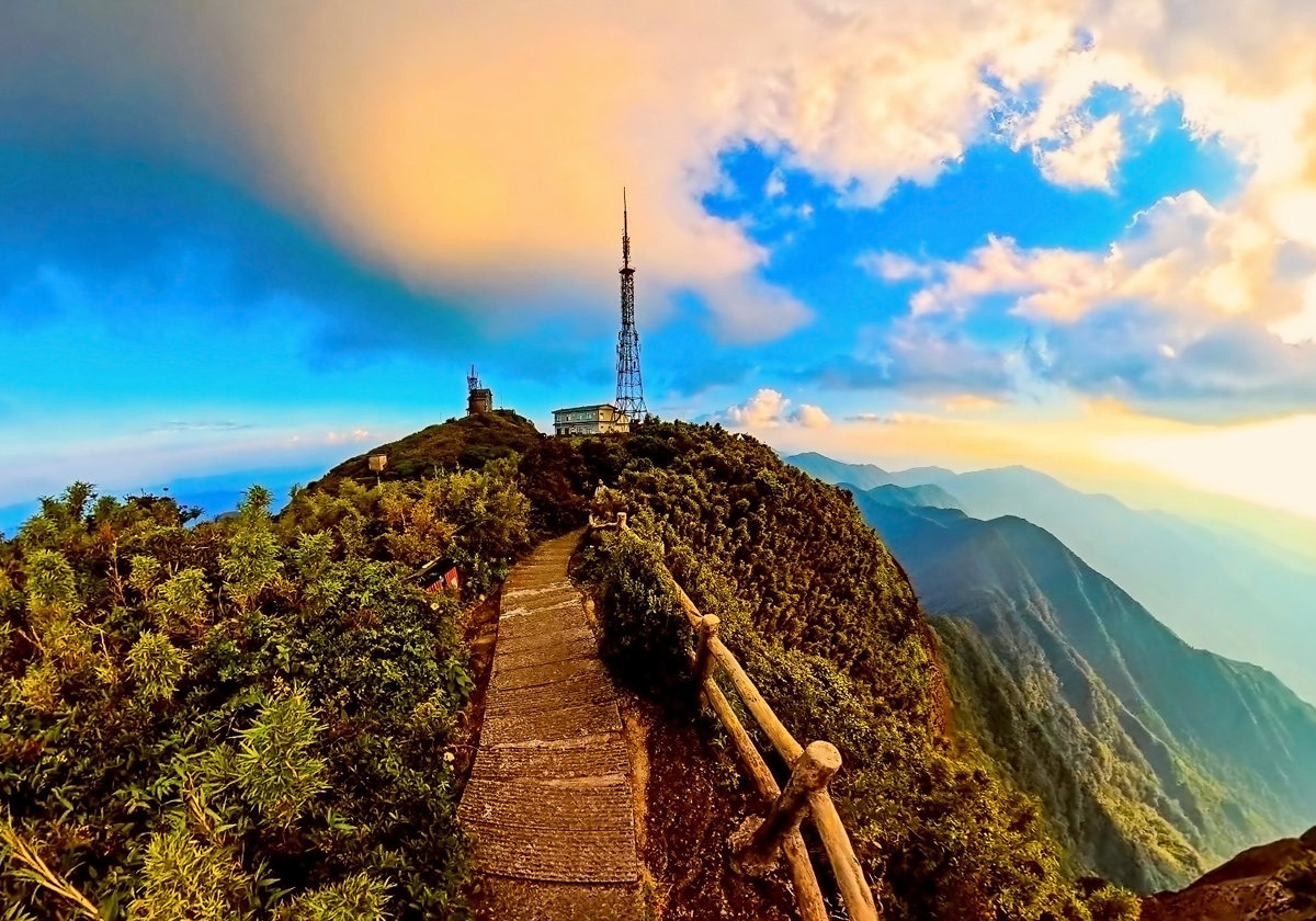 貓兒山風(fēng)光