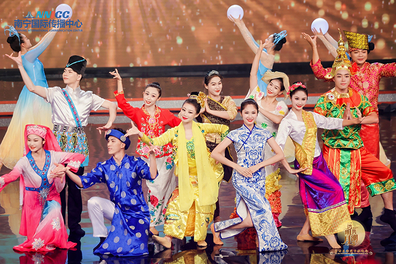 晚會(huì)節(jié)目表演。主辦方供圖